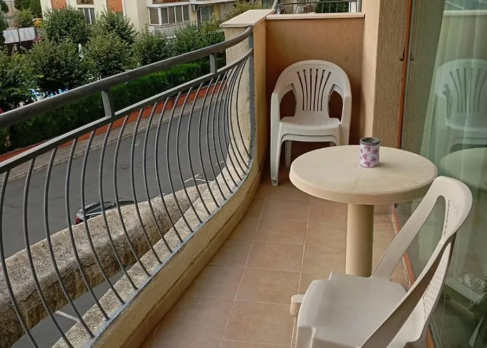 Sunshine2 Апартаменты *